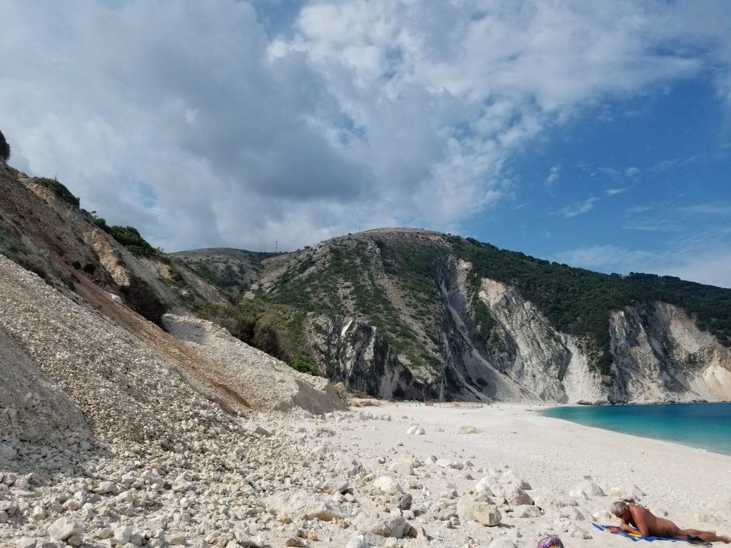 Myrtos_rocks